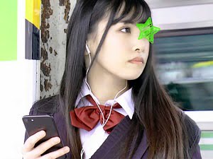 お嬢様系JKが電車痴漢師に手マンされて潮吹いてビチャビチャ【涼城りおな ヤバイやつ 女子高生】