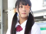 色黒JKを電車痴漢して中出し＆トイレで追撃顔射【加賀美まり 逆さ撮り ヤバイやつ ロリ 女子高生】